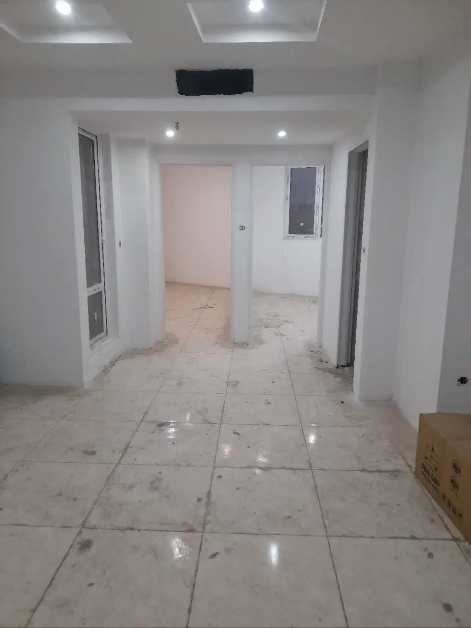 آپارتمان ۸۰ متری نوساز با پارکینگ