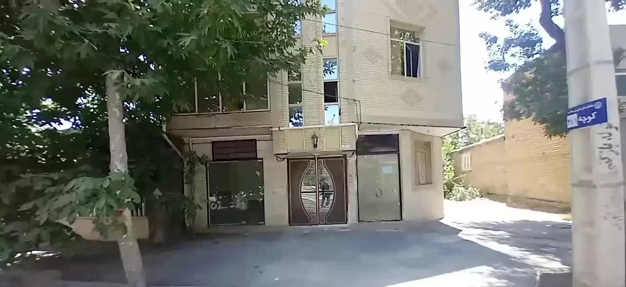 2 مغازه 15متری تجاری تک برگ سند خ علی ابن ابی طالب