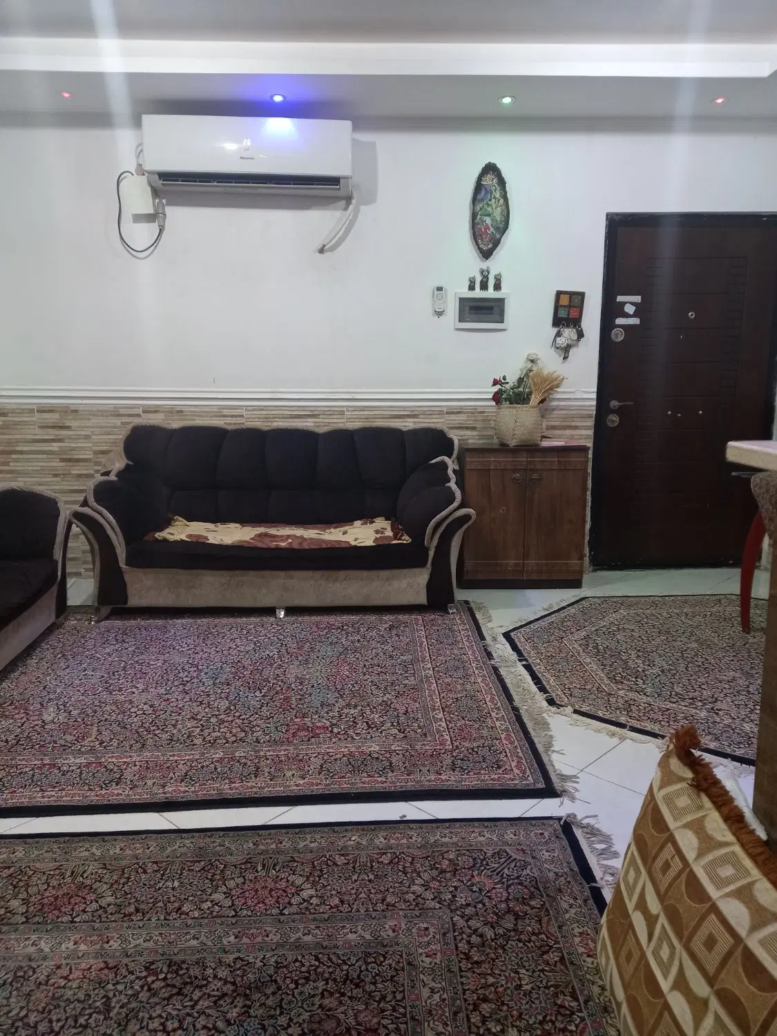فروش آپارتمان شخصی ساز ۹۷ متر مفید .