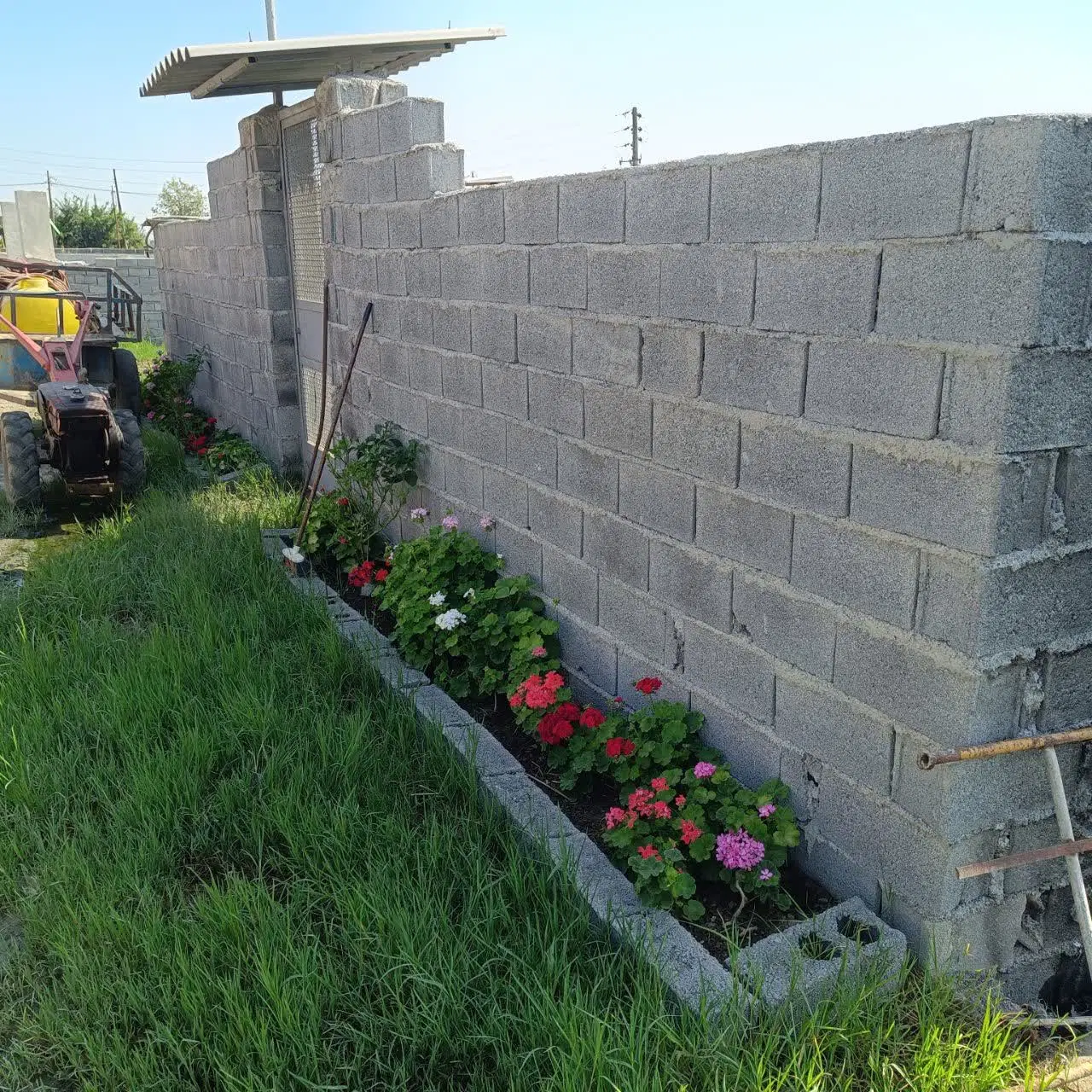 زمین بایک موقعیت مکانی خوب