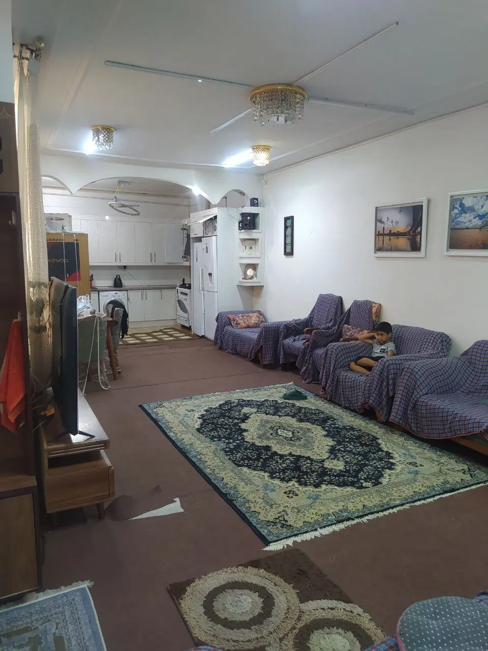 رهن یک باب منزل مسکونی ویلایی سه خوابه 245 مترمربع
