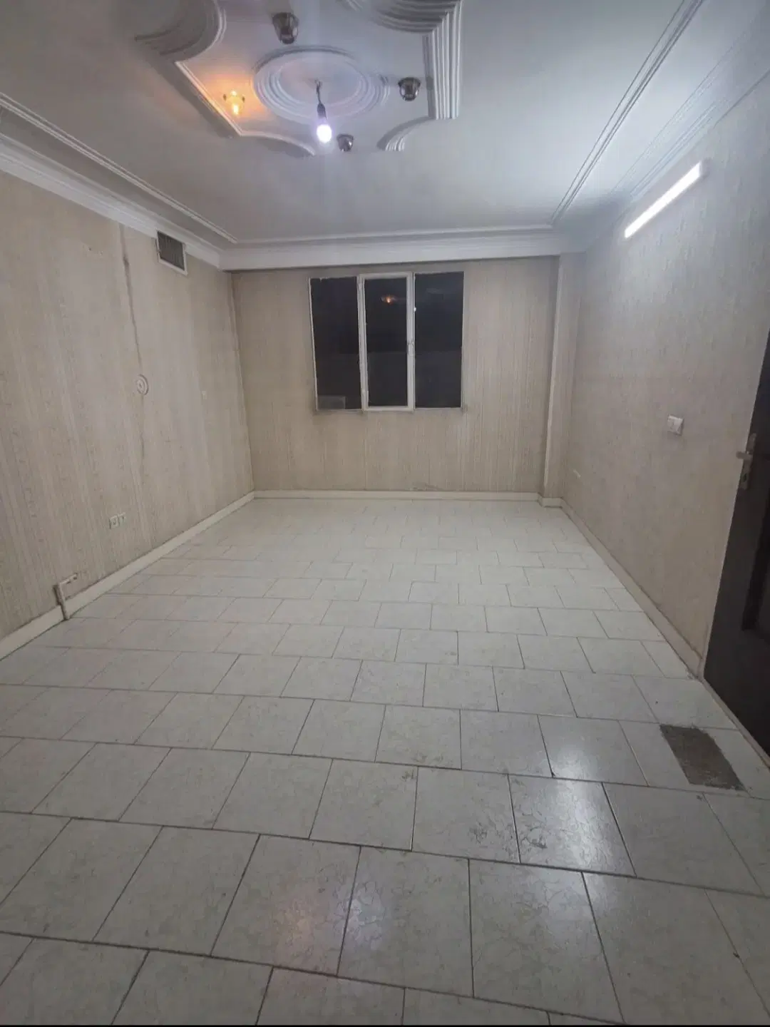 آپارتمان۵۱مترخوش نقشه