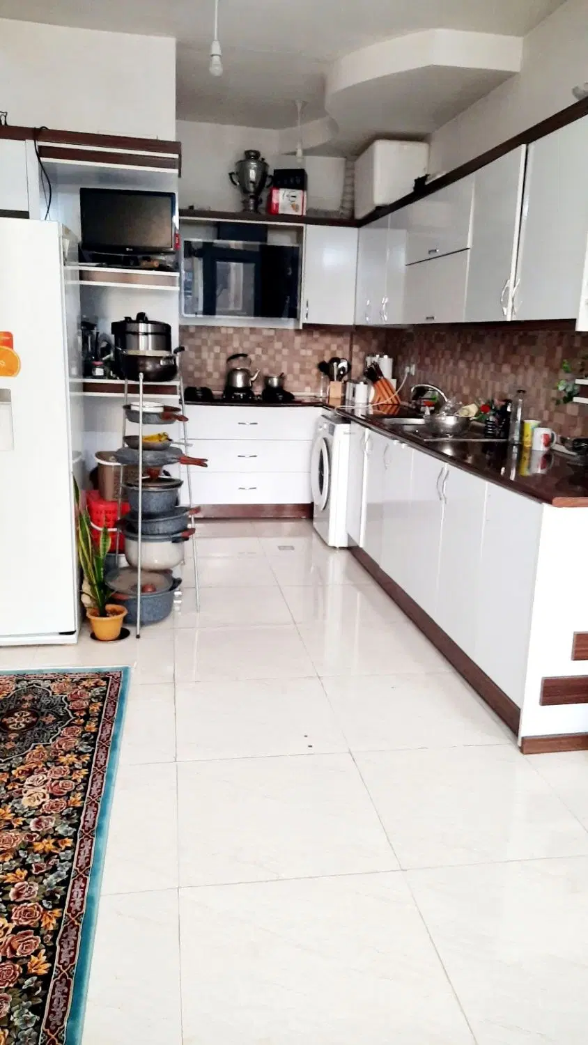 آپارتمان ۱۱۵ متری_ تک واحدی_ پارکینگ اختصاصی