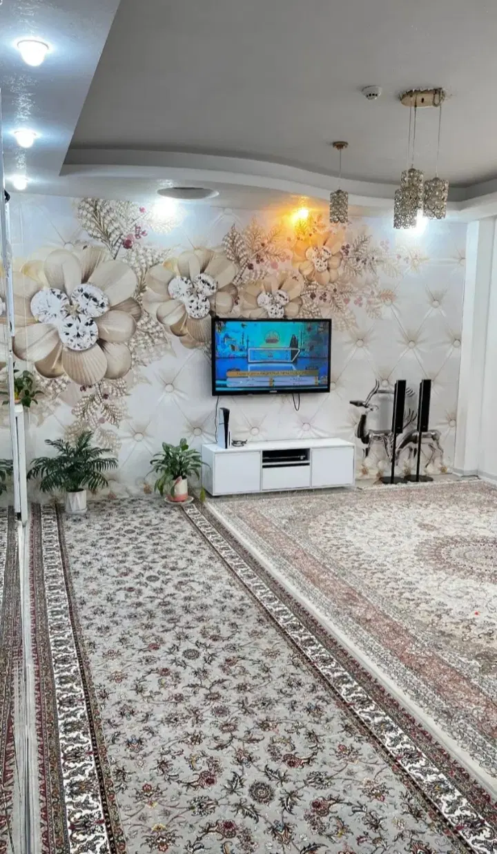 واحد 80متری پردیس اسمان