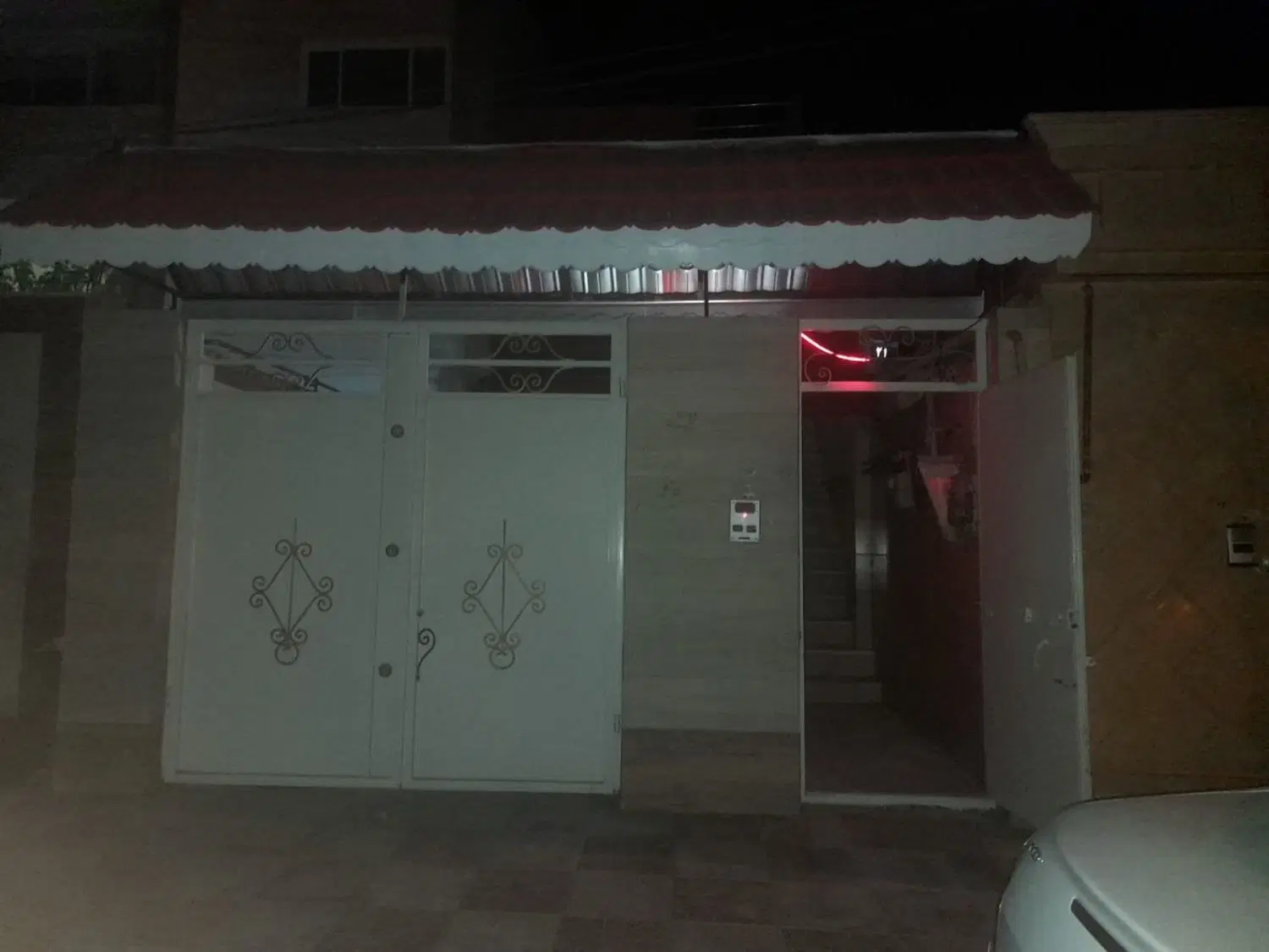 طبقه اول شهید صادقی