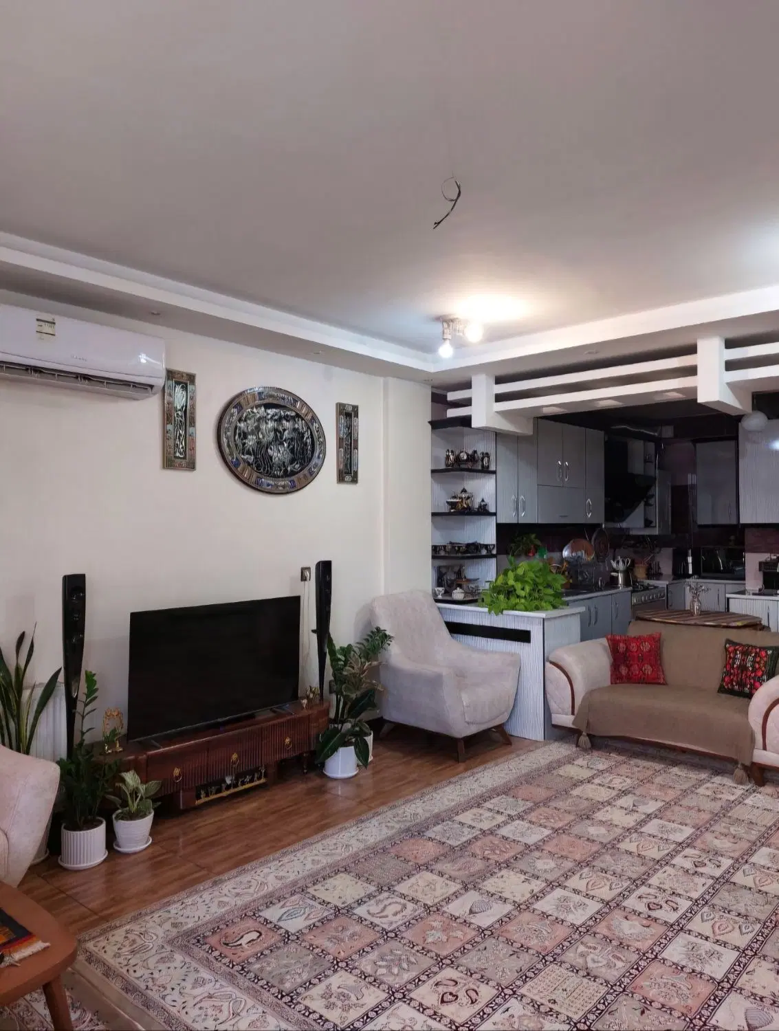 اجاره رهن یک واحد مسکونی در ابوریحان