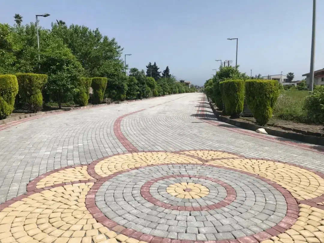زمین جنگلی ۹۰۰ متری