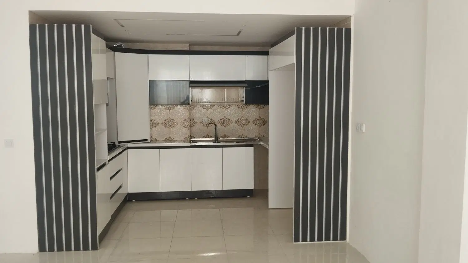 فروش آپارتمان بهار
