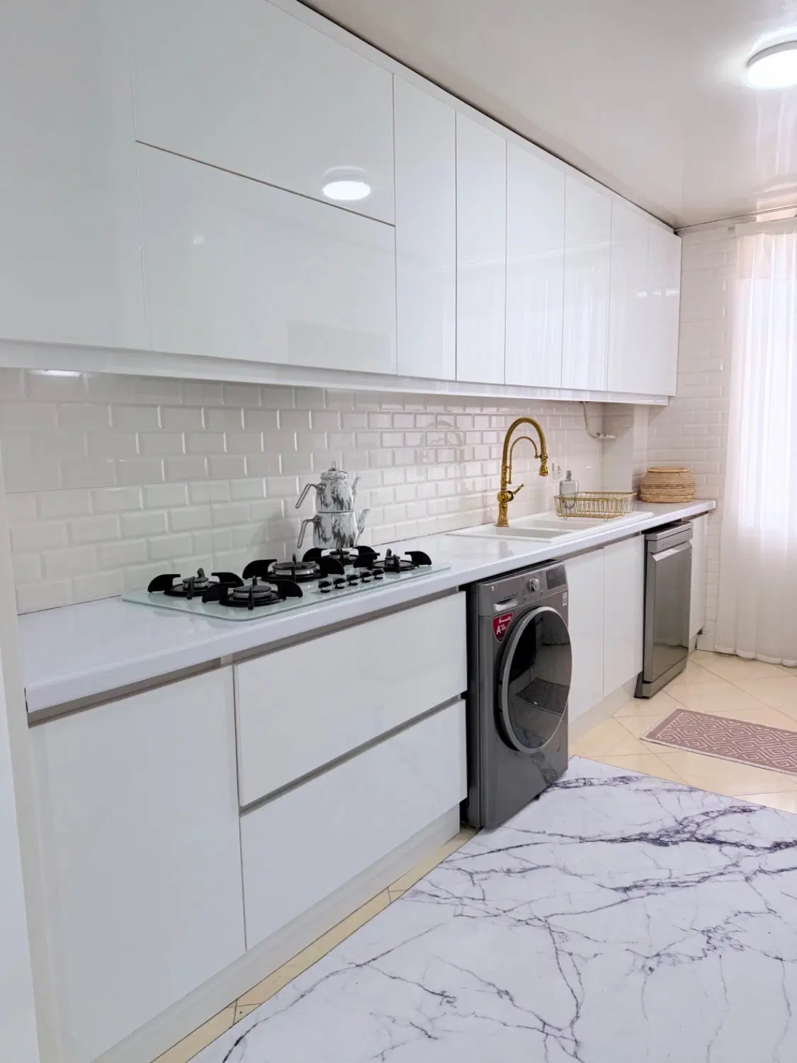 آپارتمان ۷۲ متری مشیریه