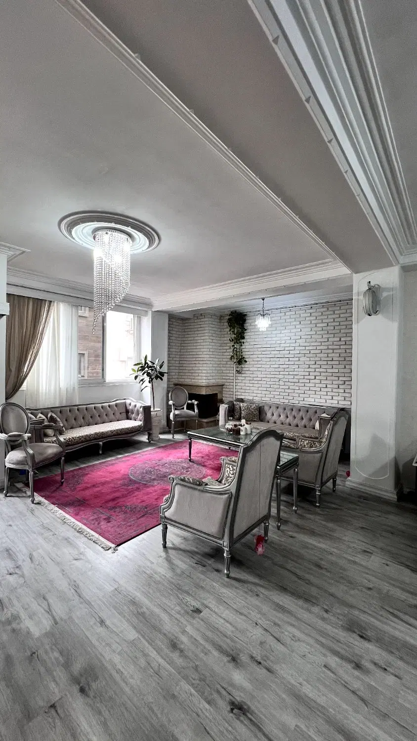 فروش واحد ۱۱۰ متری بلوار نماز