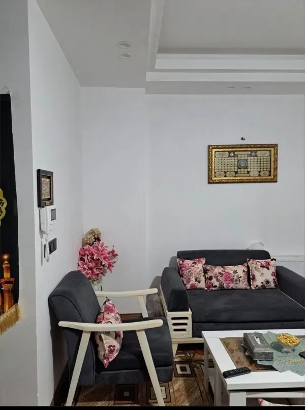 واحد ۶۸ متری نوساز