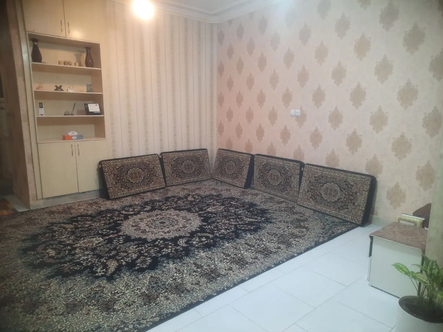 فروش واحد ۲ خواب ۷۵ متری بهشت بندر