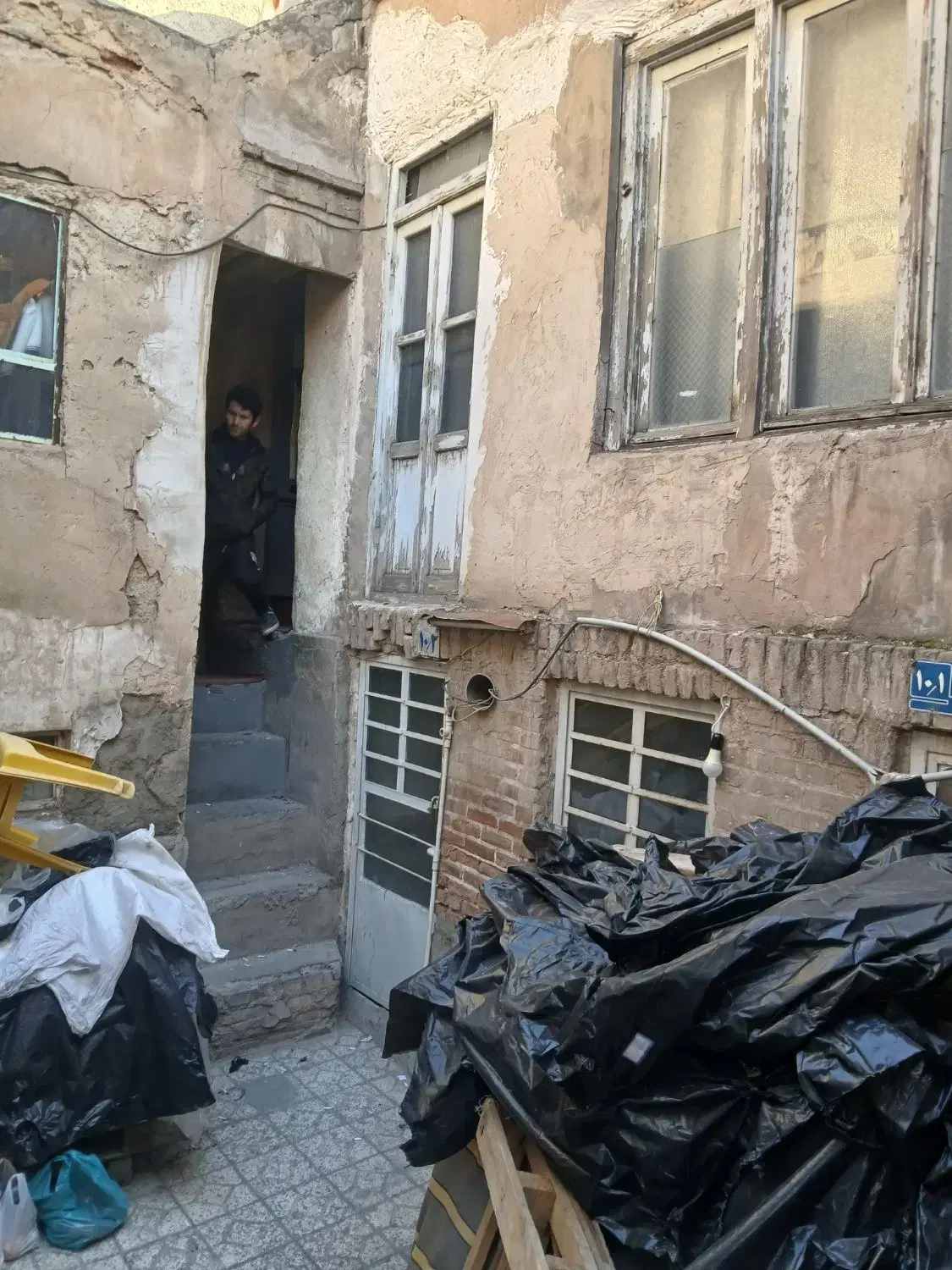 فروش مغازه ۲۸ متری در بازار تجاری