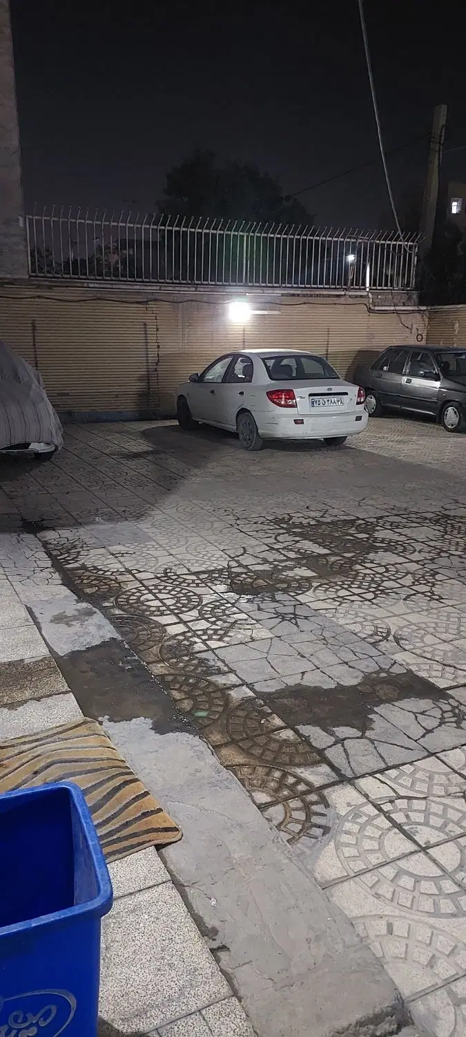 واحد۵۰متر سندتک برگ نما سنگ حیاط مشاع پارکینگ مشاع