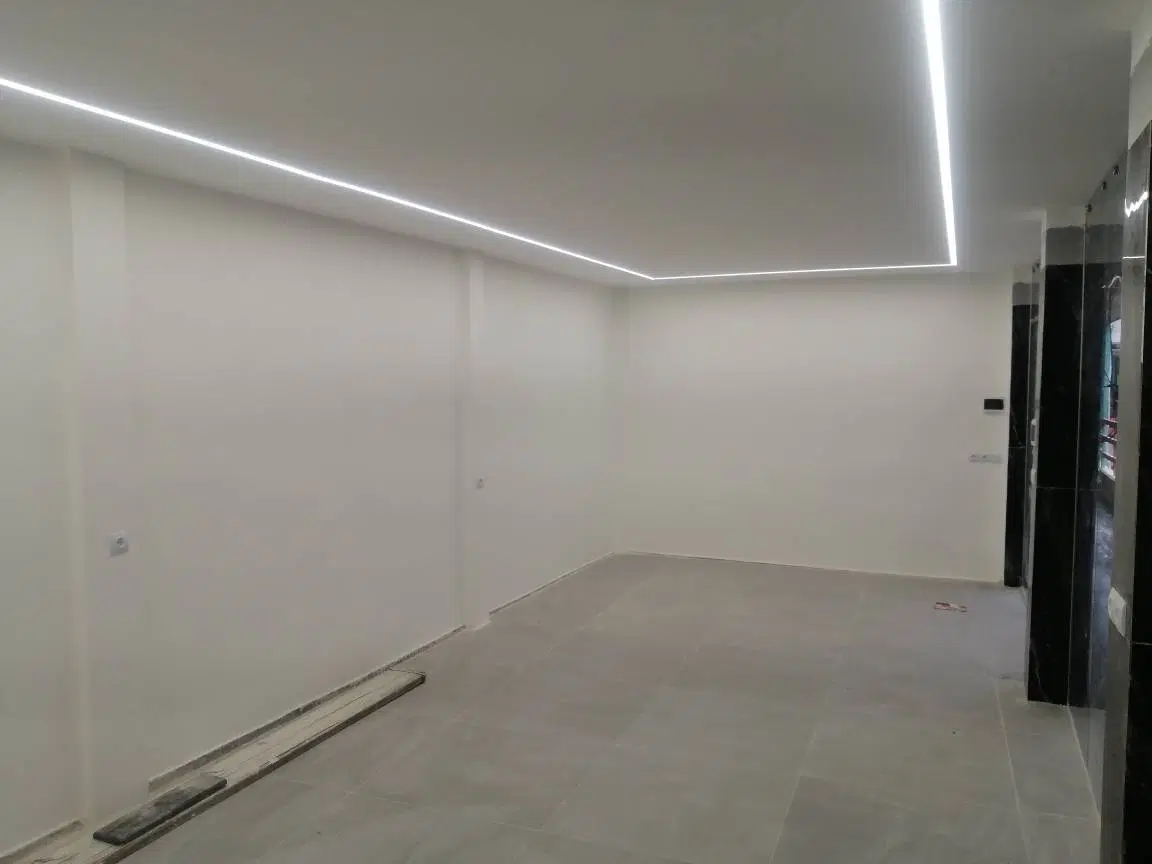 اجاره و رهن مغازه 36 متری چهارراه خیرات پاساژ صدف