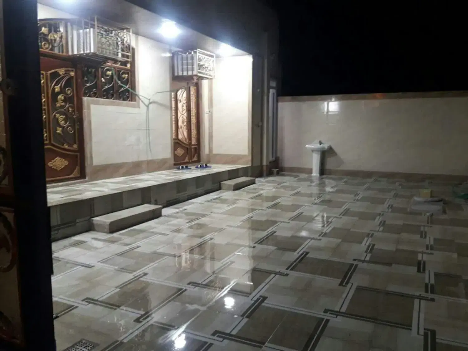 سویت شبانه در شهر رمکان