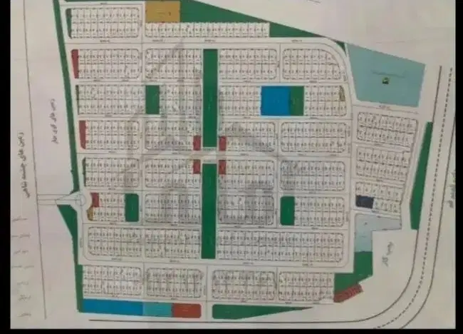 ۳۰۰ متر زمین روبه روی مترو کهریزک (شمالی)