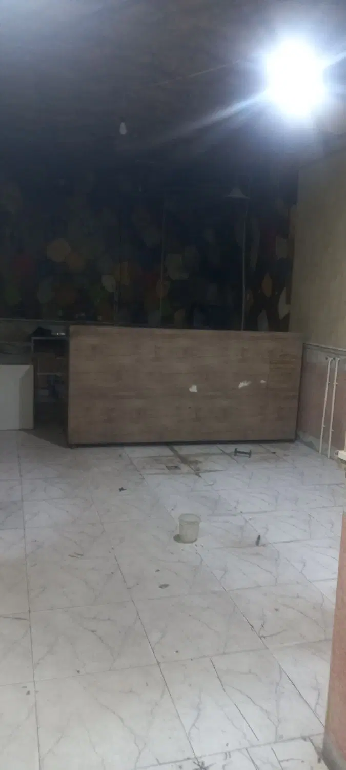 یک طبقه اول عباسی