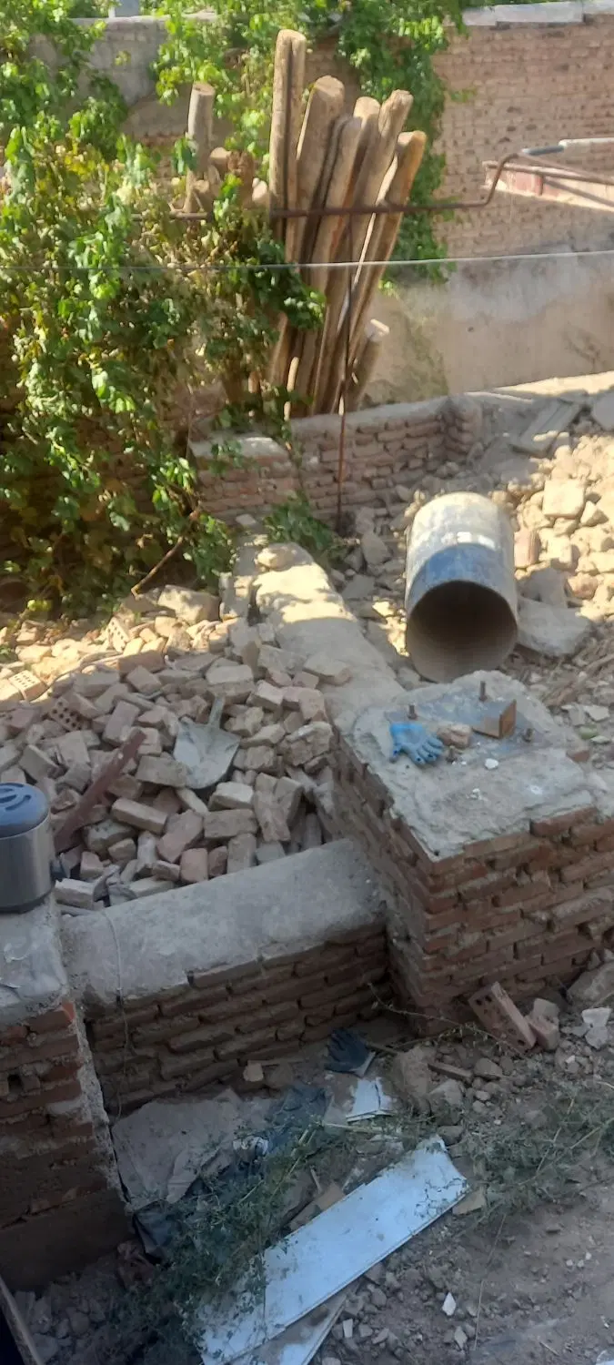 خانه کلنگی تخریب شده ی آماده ی ساخت