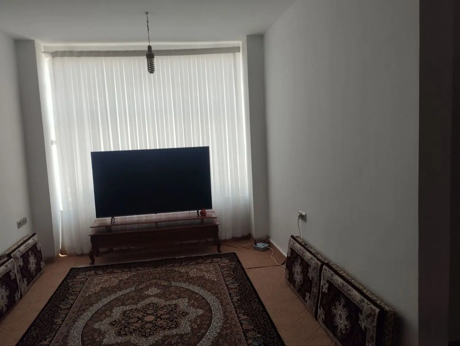 خانه سه طبقه،و گاراژ ،مجزا دکتر حسینی