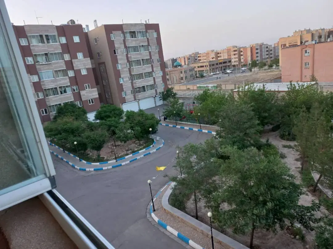 آپارتمان۷۶ متری، دو خوابه ،آسانسور