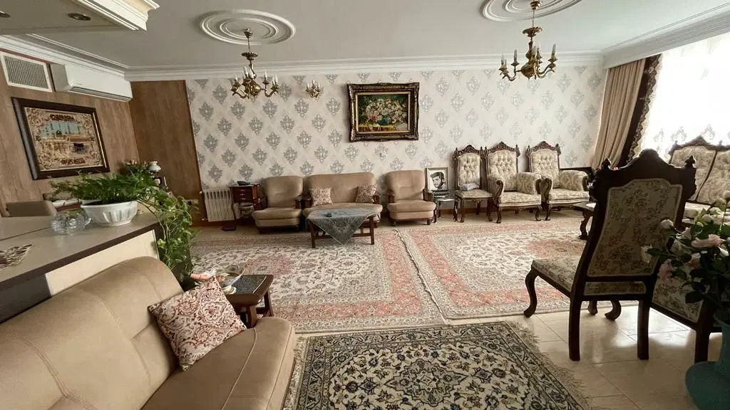 اجاره ویلایی جهانشهر_چسبیده به پارک_مستقل و مجزا