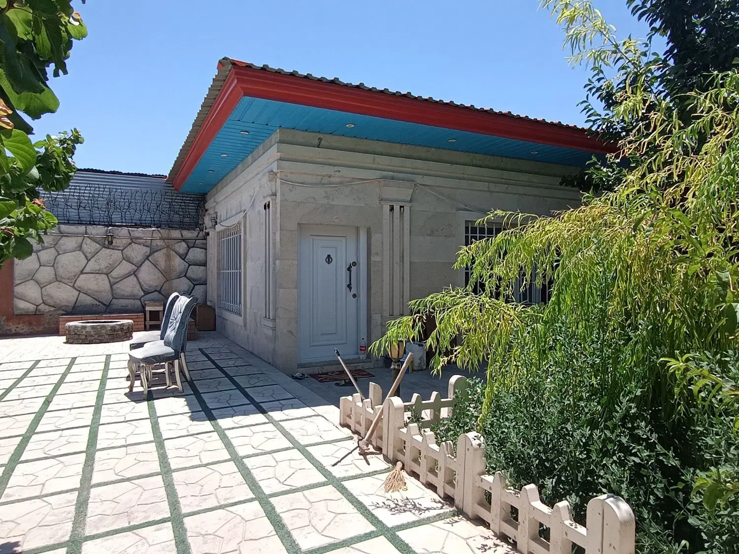 باغ وویلا استخر دار غرق نور شهریار فروشی