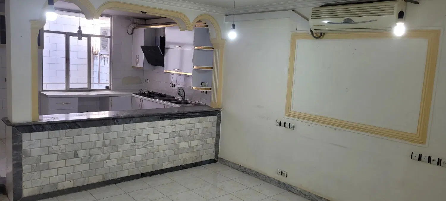 اجاره آپارتمان ۸۲ متری گذرنامه بلوار رنجبر(تخلیه)