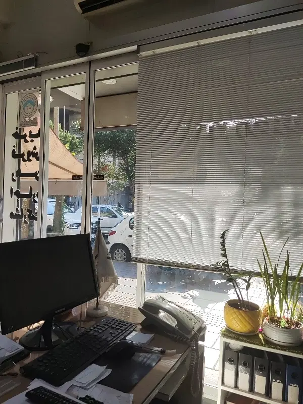 مغازه ۴۰ متری لوکیشن خوب