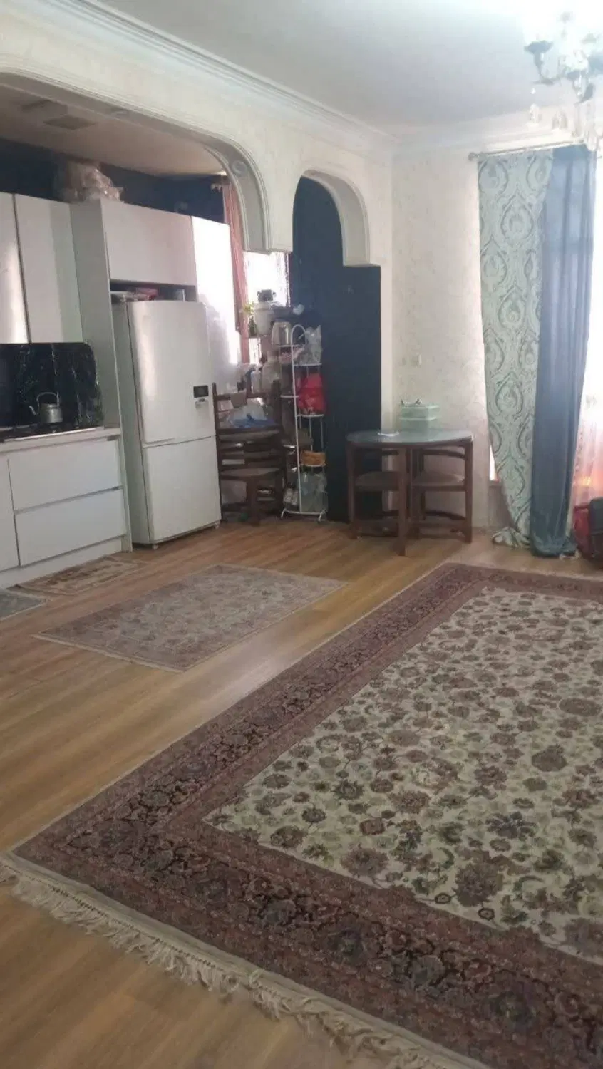 ۶۸متر یک خوابه با انباری بالکن در بلوار پروین