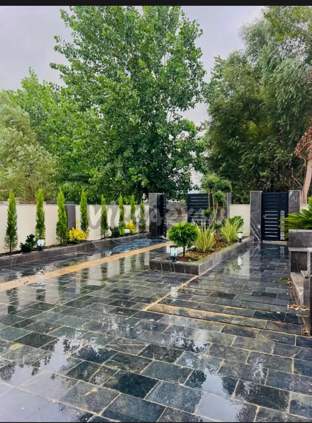 زمین جاده بندامیر
