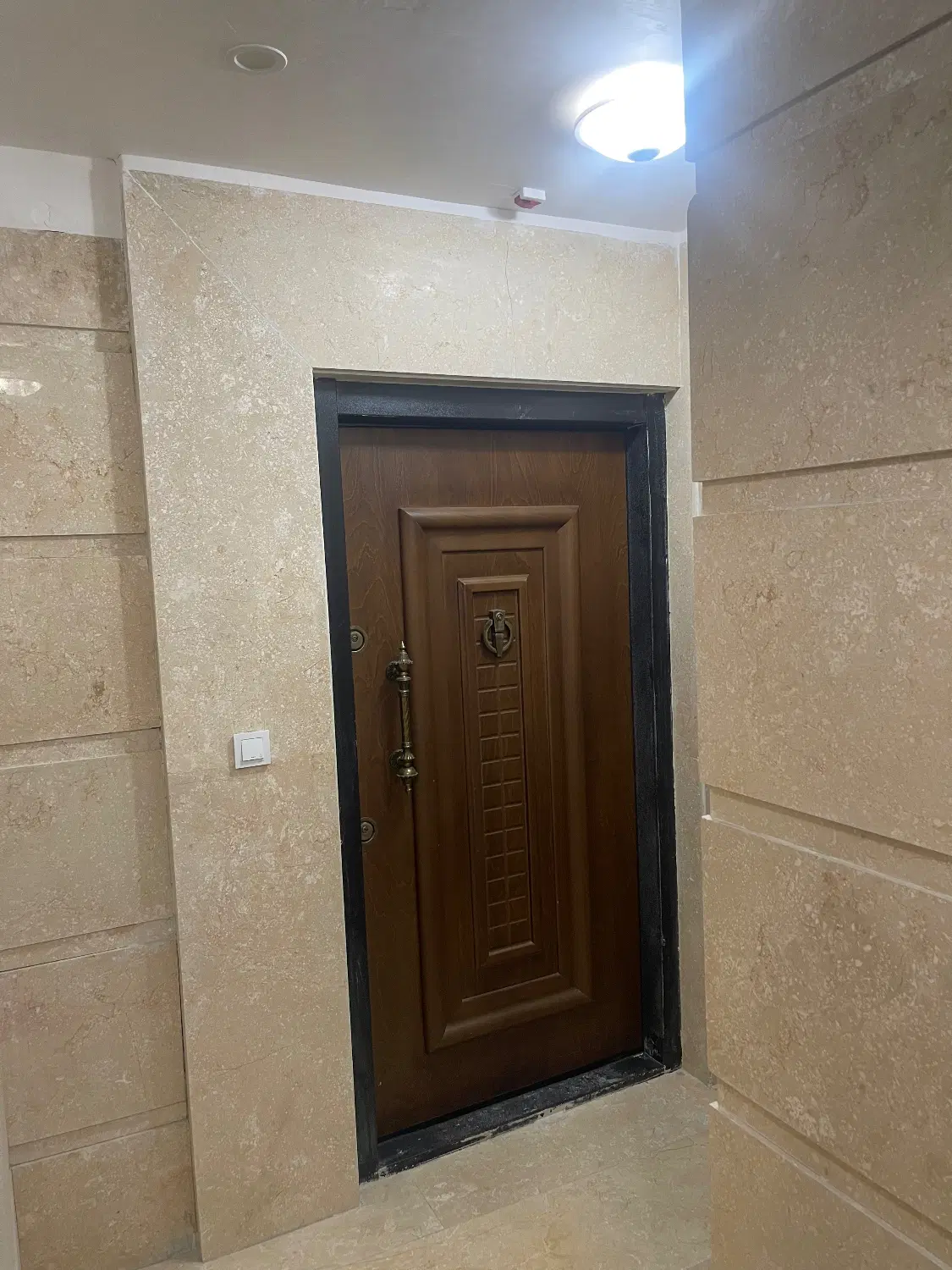 آپارتمان ۱۱۷ متری نوساز شهرک ولیعصر جنوبی