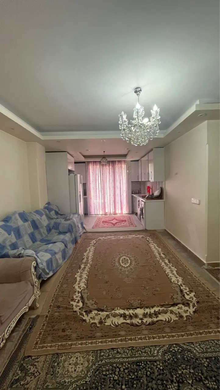 ۶۵ متر _ ۲ خواب _ تمیز