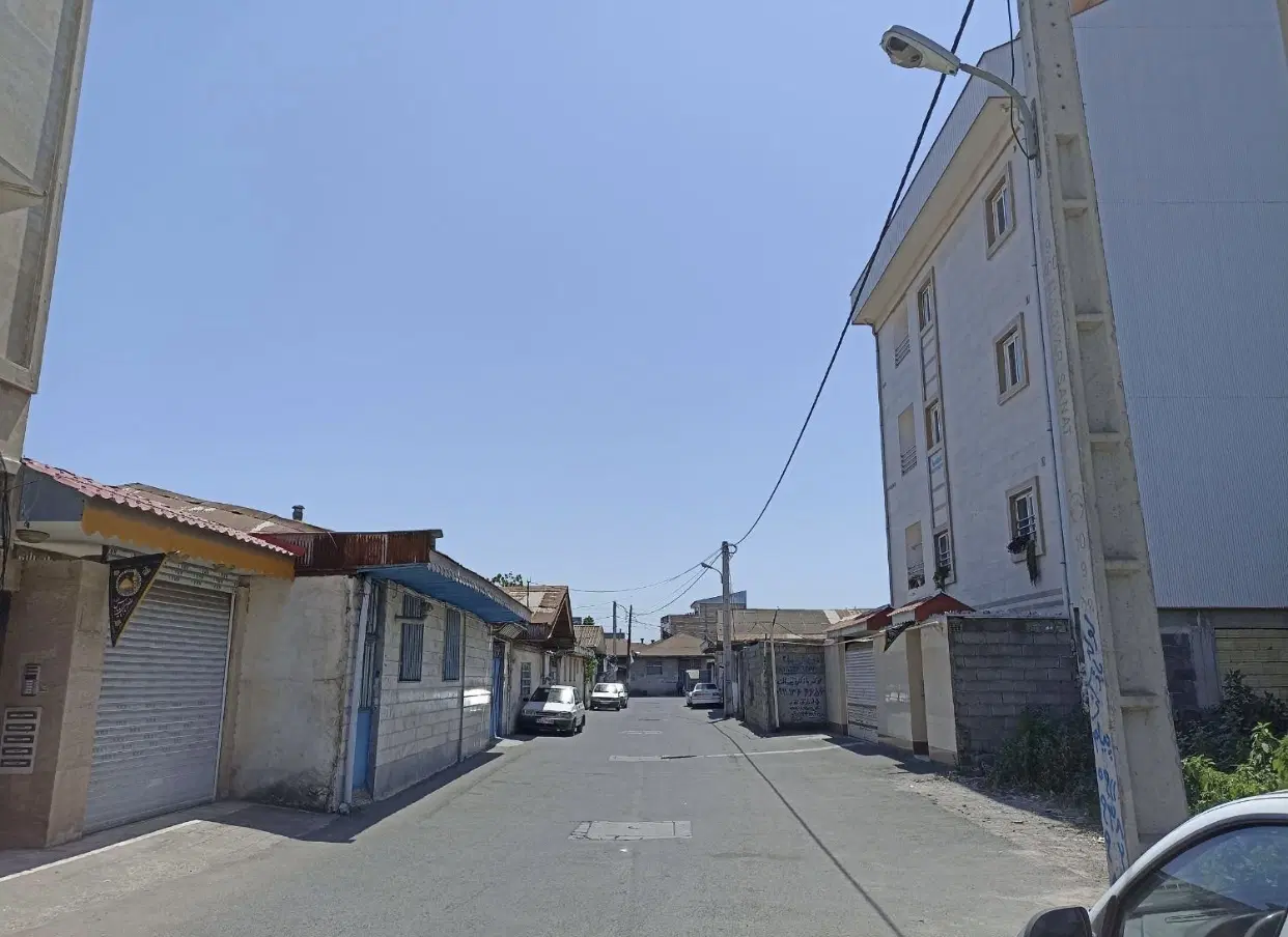 خریدار آپارتمان در لاکانی