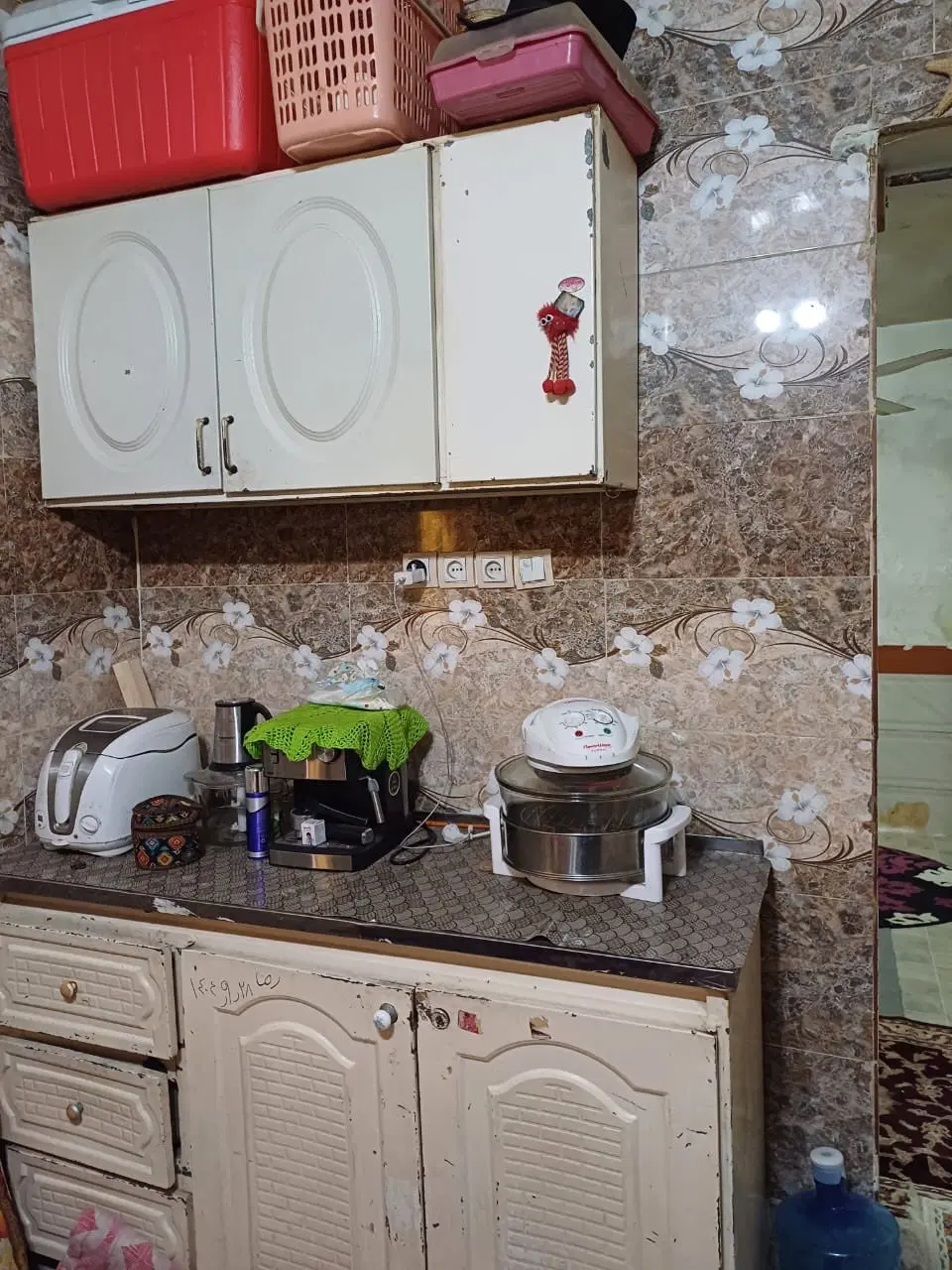 خانه در بهمن ۳۷