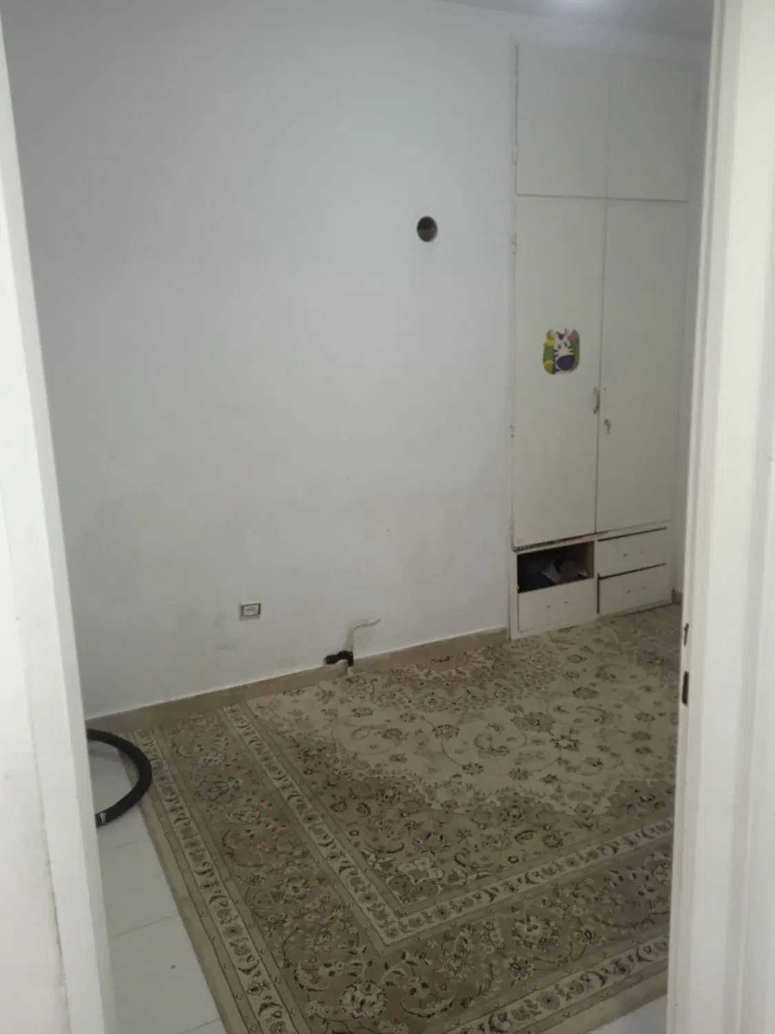 آپارتمان 85متری بر خیابان دانشگاه 7