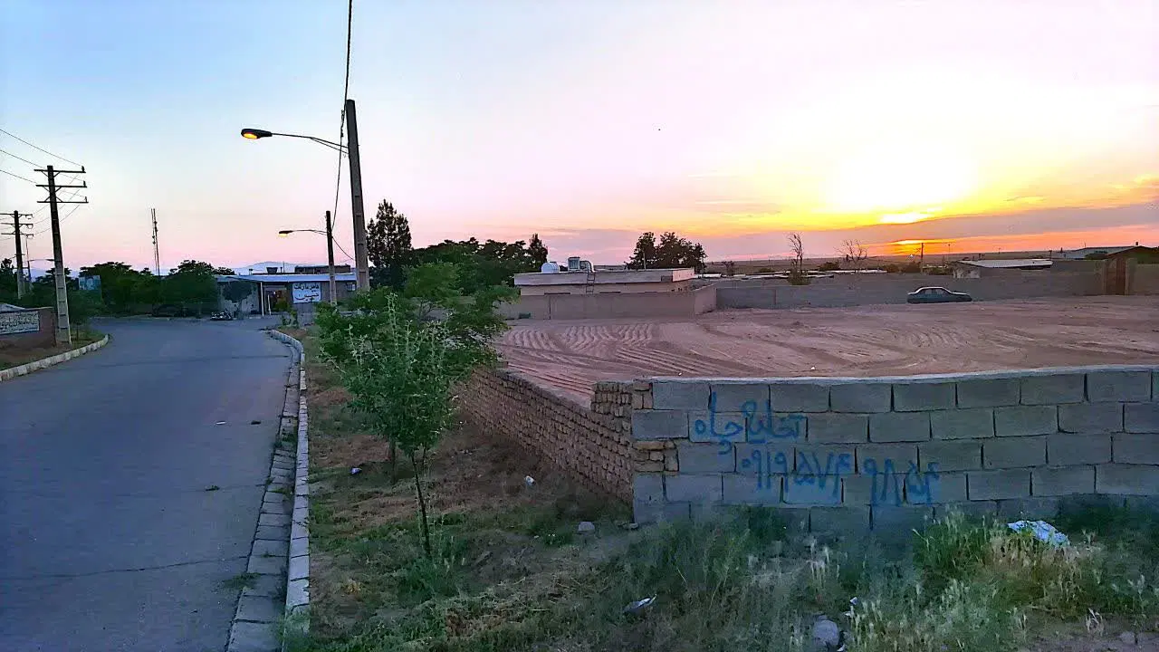 زمین روستای محمد آباد