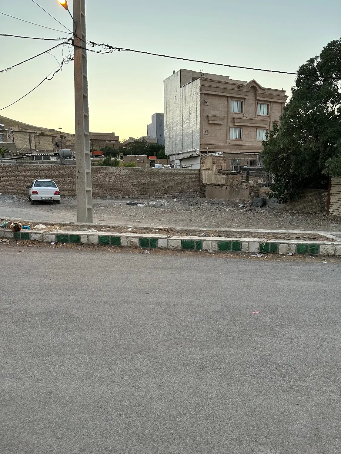 زمین تجاری مسکونی سند تک برگ مهر شهر (چشمه سفید)