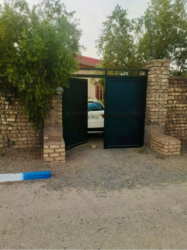 خانه باغ ۷۸۰متری سنددار