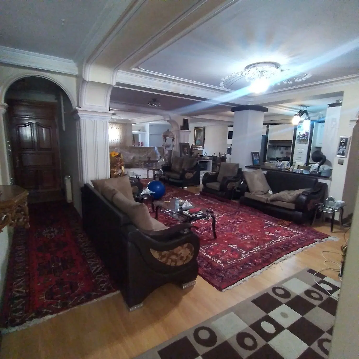 ۱۹۶متر در ۱۷شهریور جدید ارک شریعتی ساعت شهناز