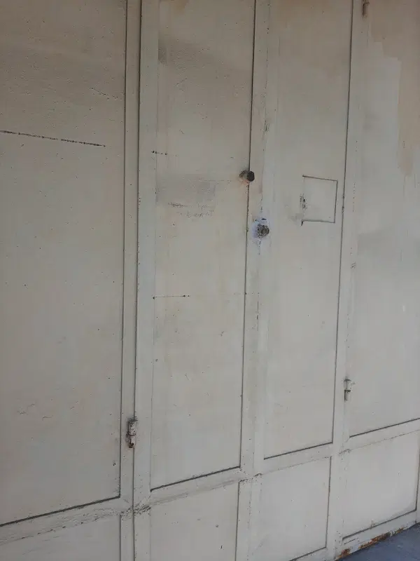 یک باب مغازه پانزده متری .اجاره داده میشود