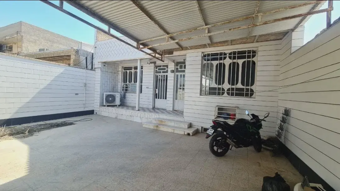 رهن و اجاره ملک تجاری سرخیابان اصلی کرم نسب