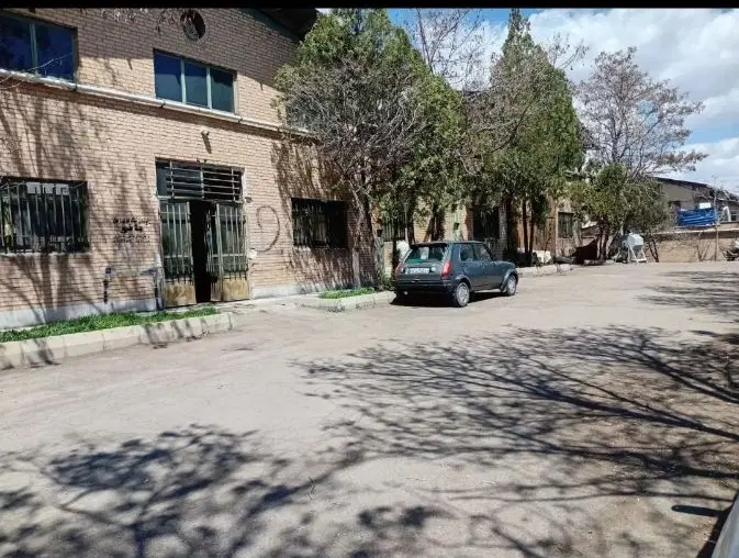 کارخانه به متراژ ۳۶۰۰ متر در شهرک صنعتی علی اباد