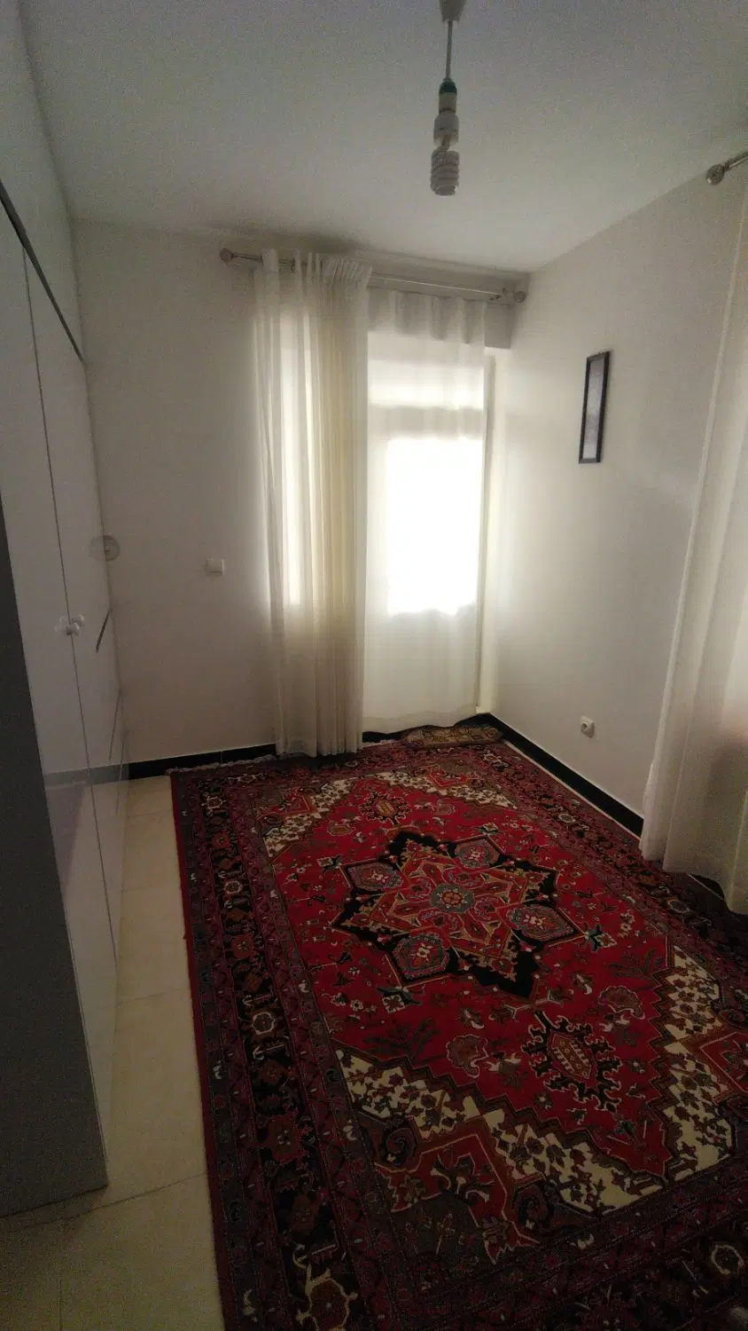 یک طبقه و بهارخواب آساوله