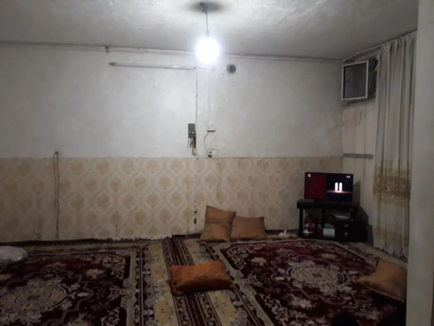 زیرزمین 120متری تک خواب
