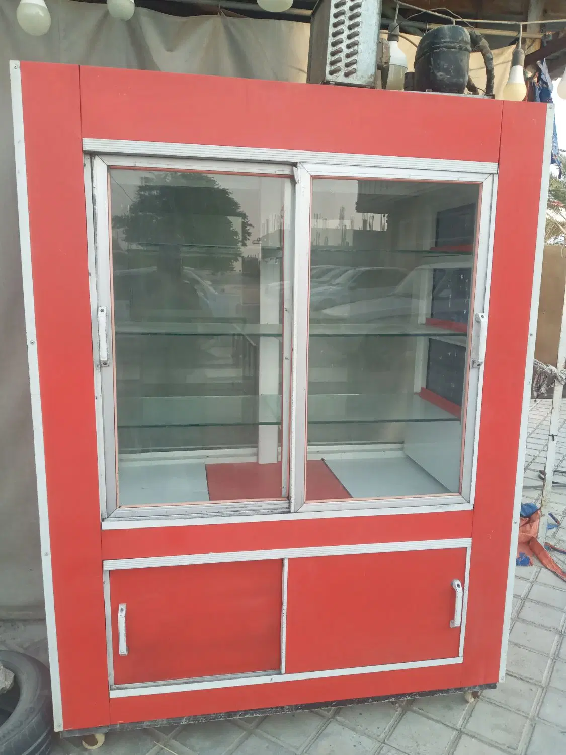 دکه مواد غذایی