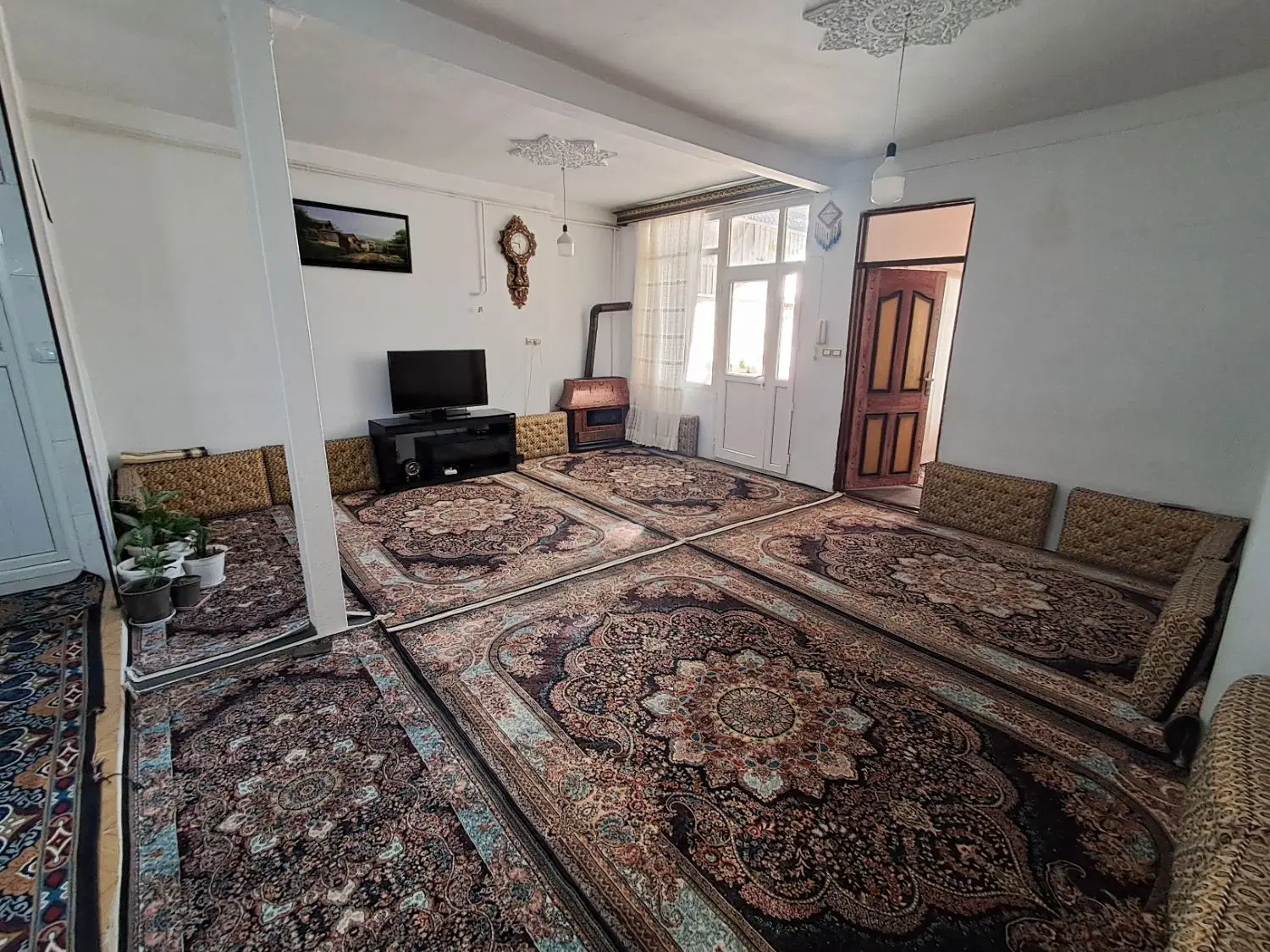 خانه یک طبقه خیابان ۱۷ شهریور
