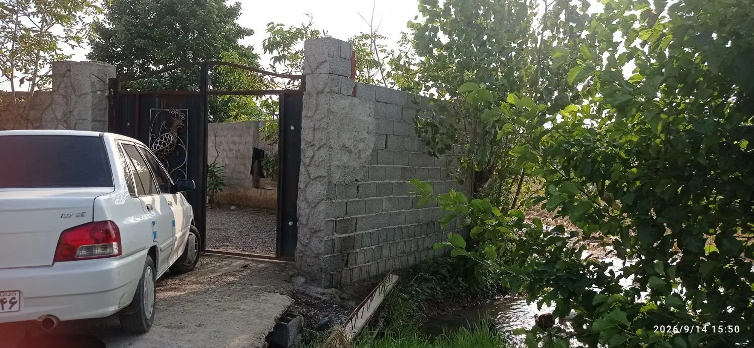 زمین باکاربری مسکونی300متردررشت کوچصفهان ایمن اباد