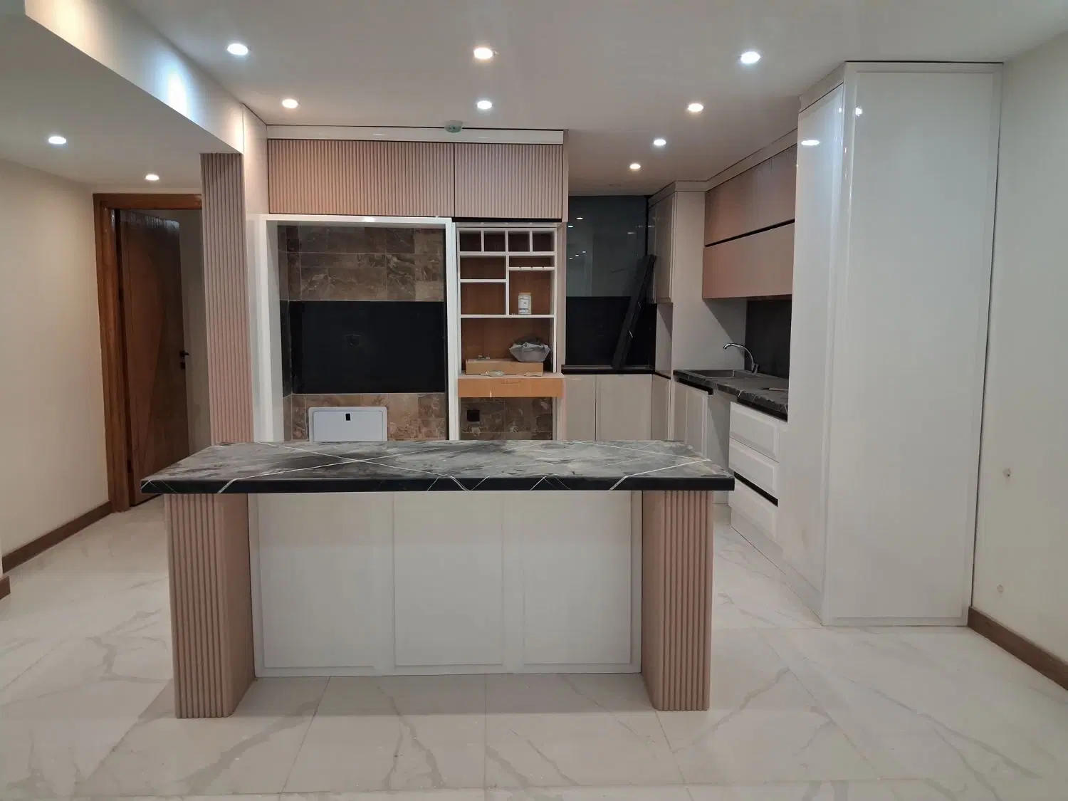 125 متری طبقه 2 صفر نوساز خیابان طاهر زاده