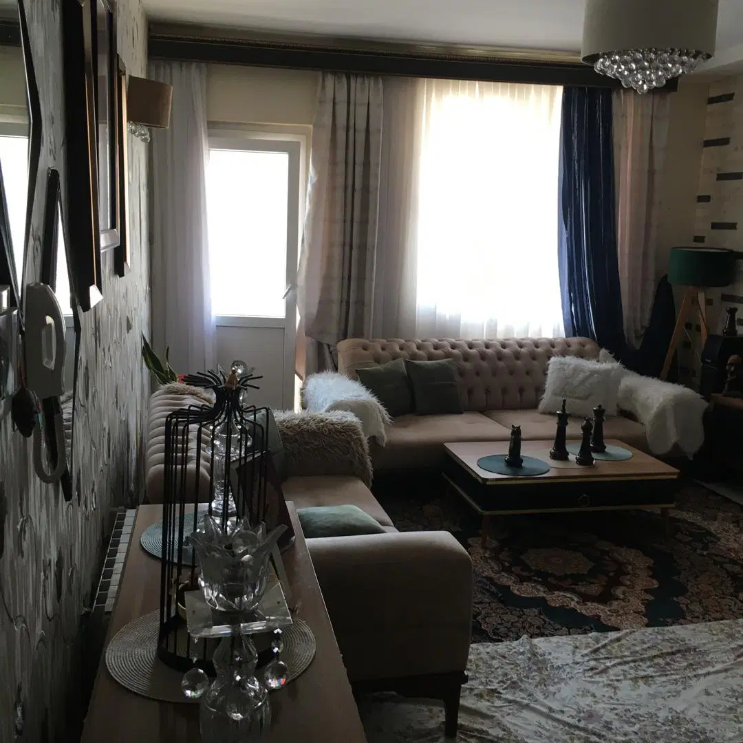 یه واحد اپارتمان فروشی